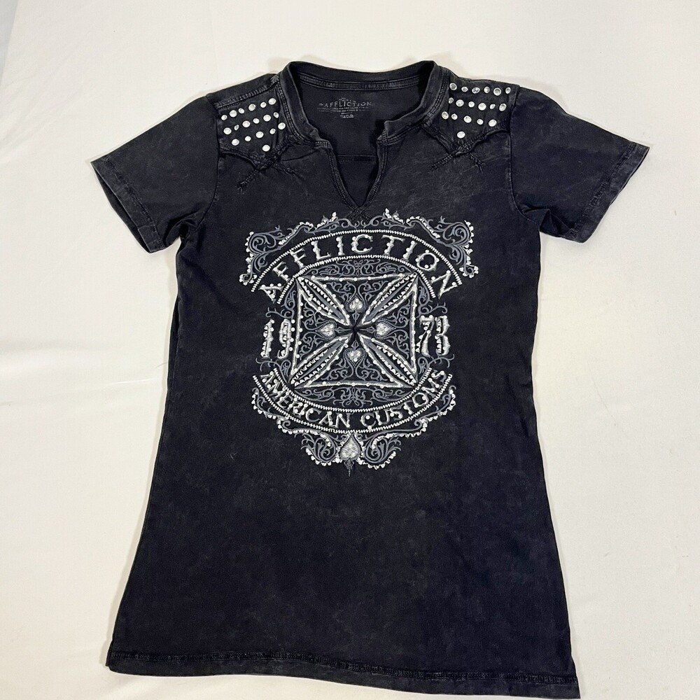 Affliction Top Womens S Fleur-De-Lis Filigree Distressed Rhinestone T Shirt